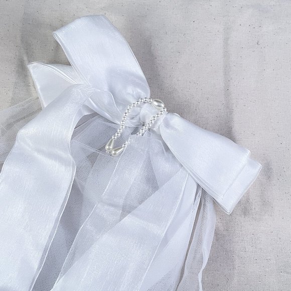 "Young Love" Bow Veil - Picture 2 of 2